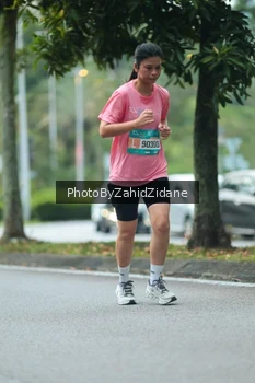Runner Photo 3957534
