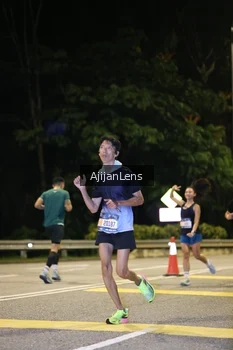 Runner Photo 3957538