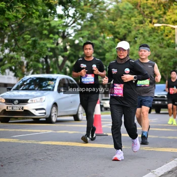 Runner Photo 3957581