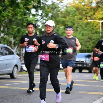 Runner Photo 3957600