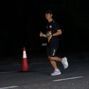 Runner Photo 3957677