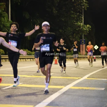 Runner Photo 3957757