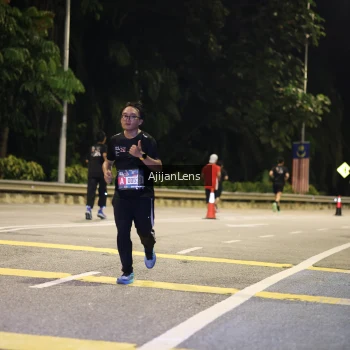 Runner Photo 3957878