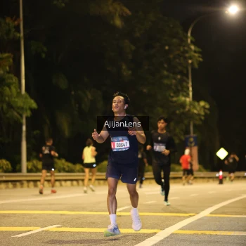 Runner Photo 3957890