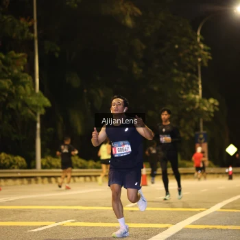 Runner Photo 3957895