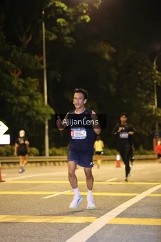 Runner Photo 3957907