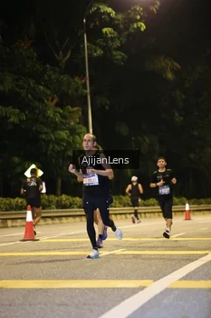 Runner Photo 3957942