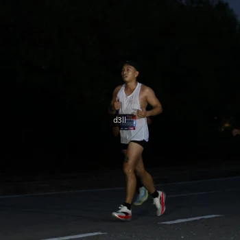 Runner Photo 3957945