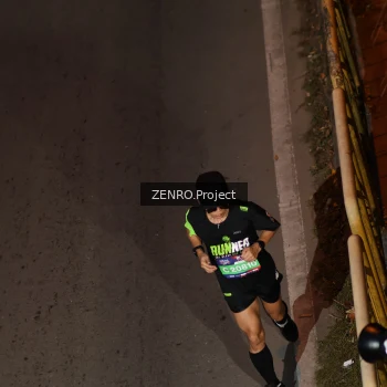 Runner Photo 3957966