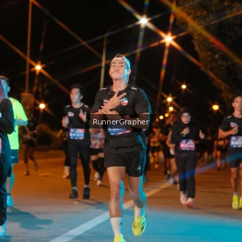 Runner Photo 3957975