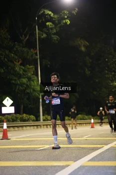 Runner Photo 3957979