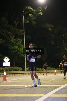 Runner Photo 3957984