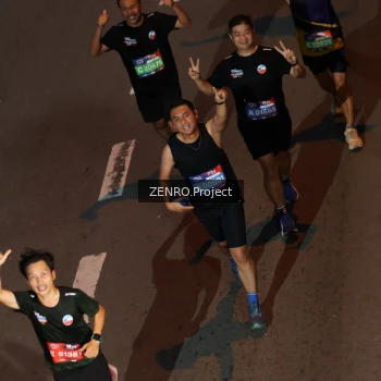 Runner Photo 3958006