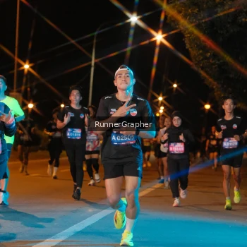 Runner Photo 3958027