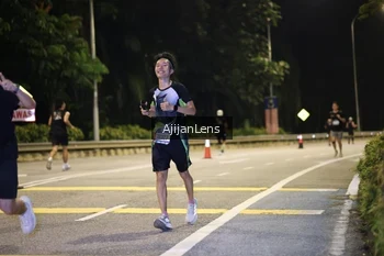 Runner Photo 3958033