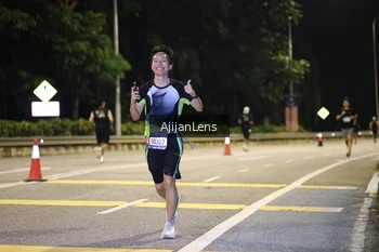 Runner Photo 3958043