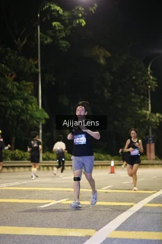 Runner Photo 3958059