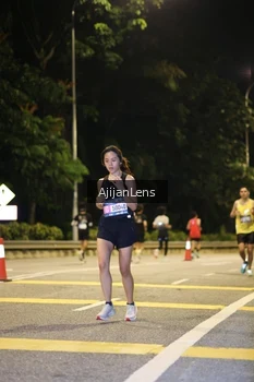 Runner Photo 3958069
