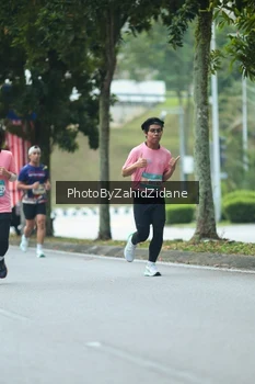 Runner Photo 3958088