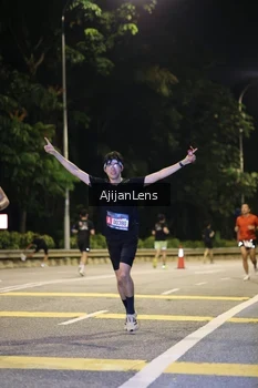 Runner Photo 3958126