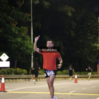 Runner Photo 3958143