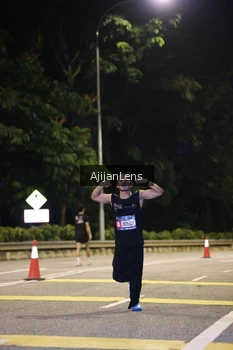 Runner Photo 3958157