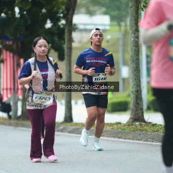 Runner Photo 3958272