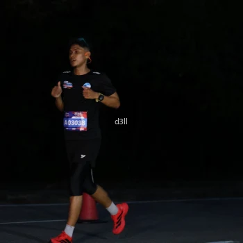 Runner Photo 3958326