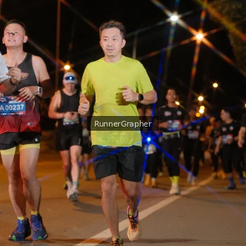 Runner Photo 3958345