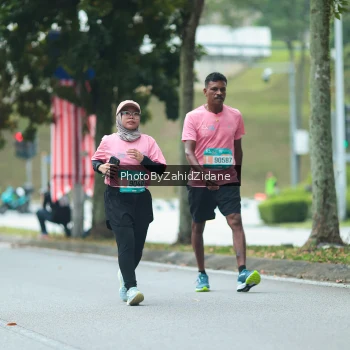 Runner Photo 3958511