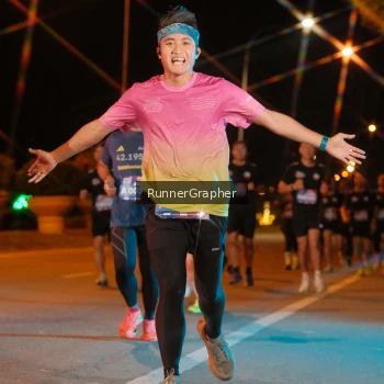 Runner Photo 3958532
