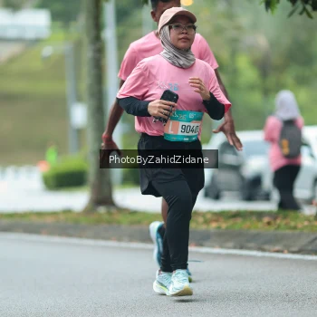Runner Photo 3958545