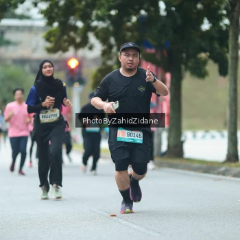 Runner Photo 3958572