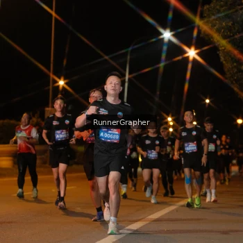 Runner Photo 3958596