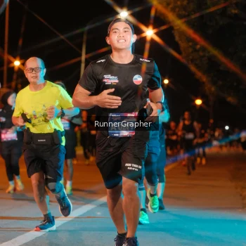 Runner Photo 3958626