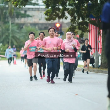 Runner Photo 3958693