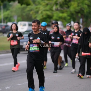 Runner Photo 3958720