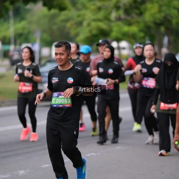Runner Photo 3958724