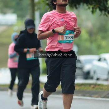 Runner Photo 3958781