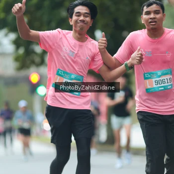 Runner Photo 3958877
