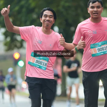 Runner Photo 3958906