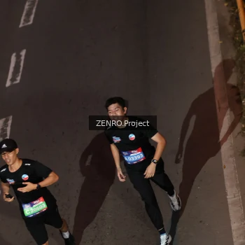 Runner Photo 3958952