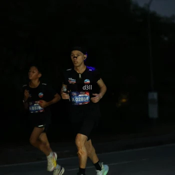 Runner Photo 3959004