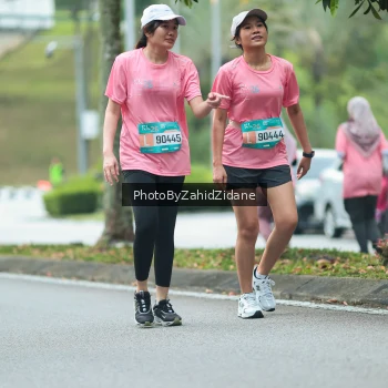 Runner Photo 3959010