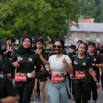 Runner Photo 3959171