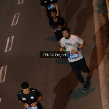 Runner Photo 3959363