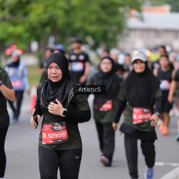 Runner Photo 3959393