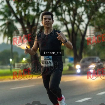Runner Photo 395943