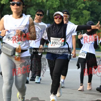 Runner Photo 395947