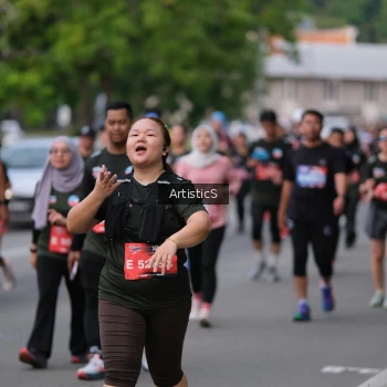 Runner Photo 3959524